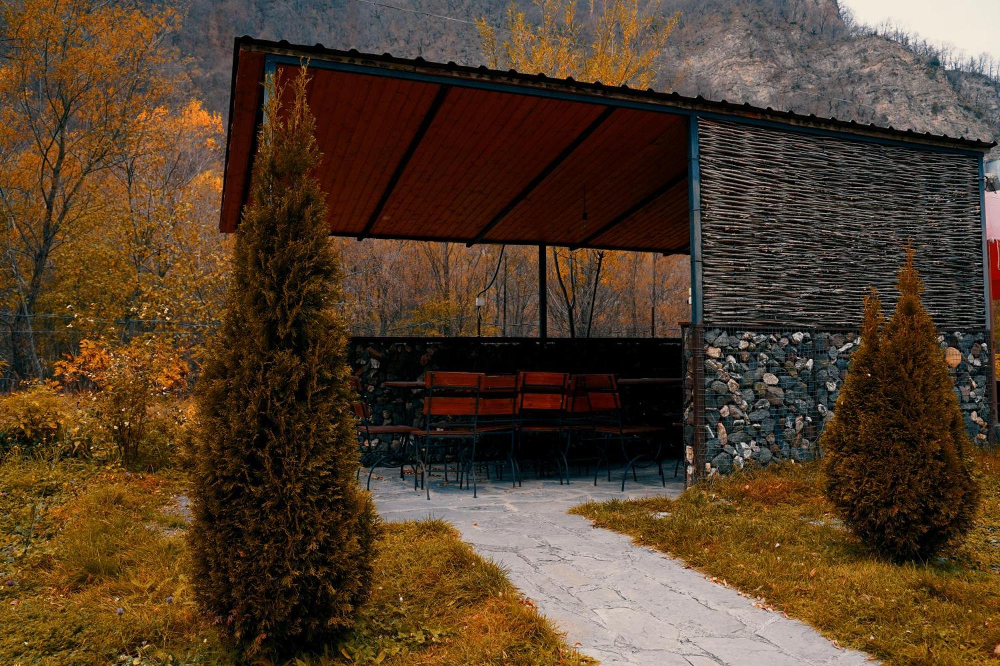 Tourist Complex Khomi Hotell Ch'argali Exteriör bild