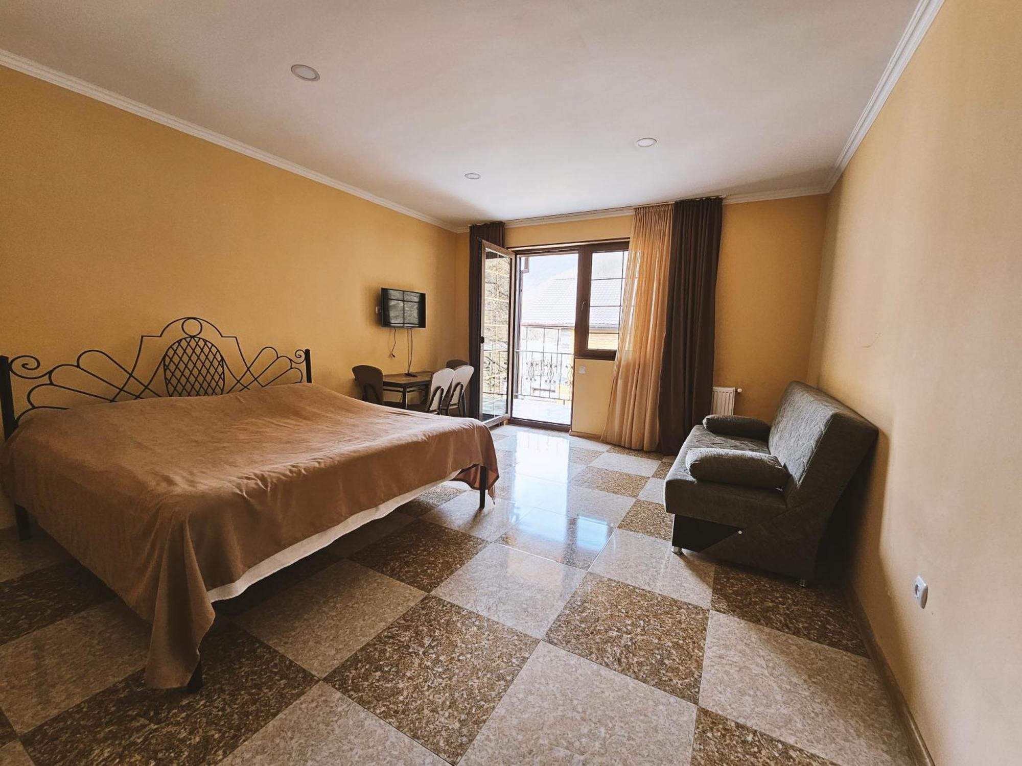 Tourist Complex Khomi Hotell Ch'argali Rum bild