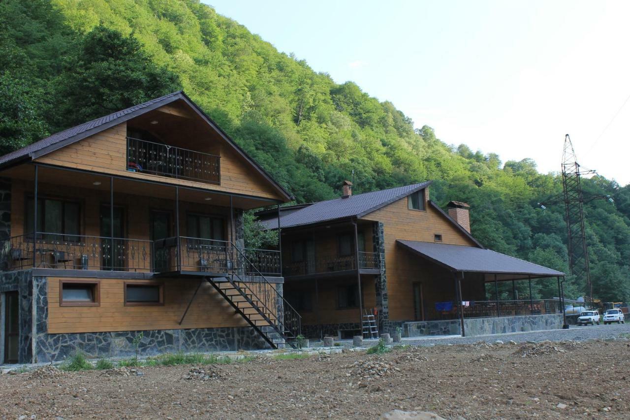 Tourist Complex Khomi Hotell Ch'argali Exteriör bild